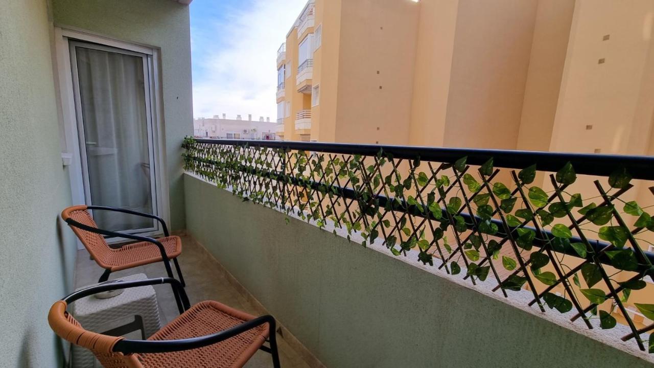 Cristiana Apartment Torrevieja Exterior photo